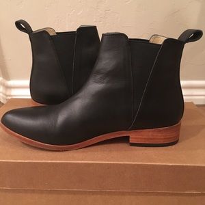 Nisolo Chelsea Boot Black Size 8